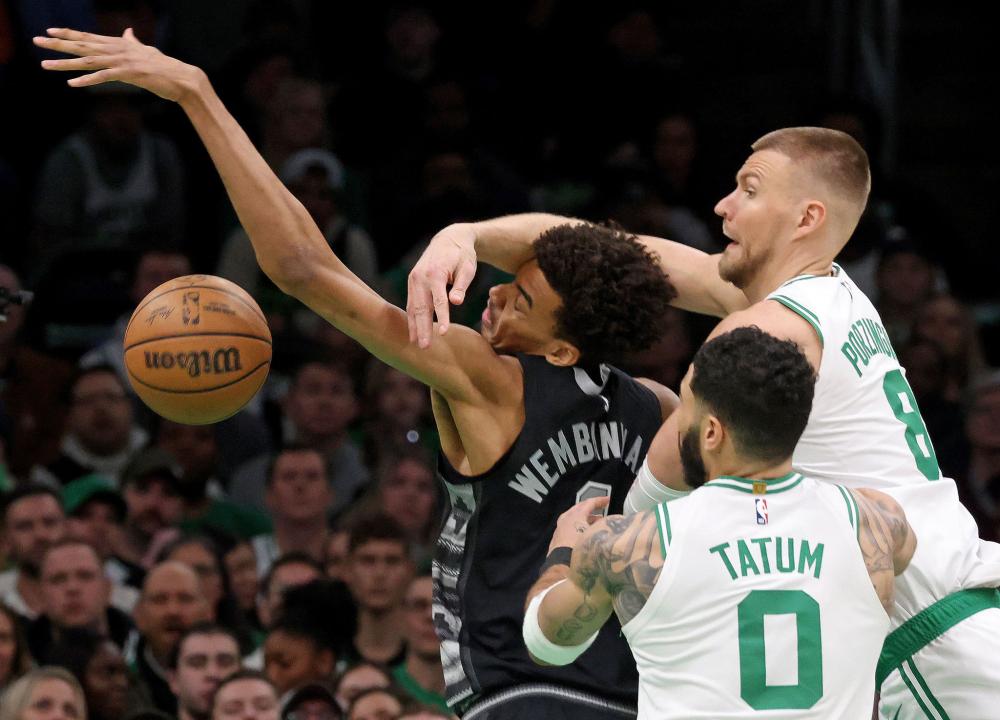 时依然保持 时依然保持