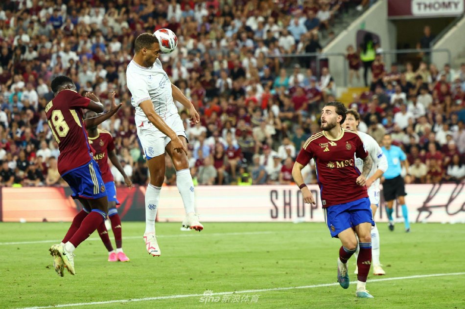 高超的球技 高超的球技